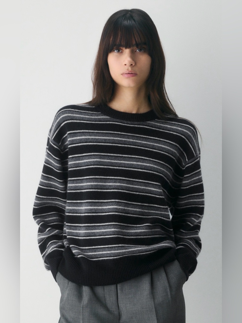 Aritzia Relaxed Crew Striped Cashmere Sweater NWT